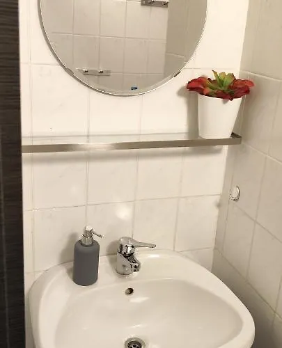 בית נופש Grey Line *