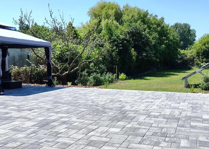 Feriehus Grey Line *