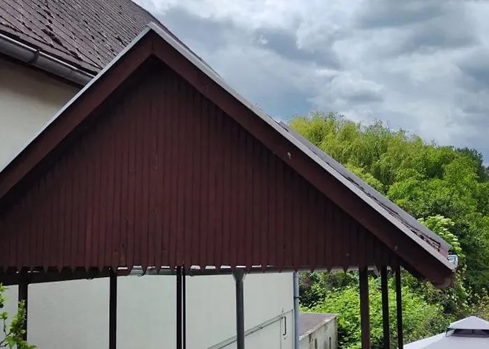 Grey Line * Badacsonytördemic